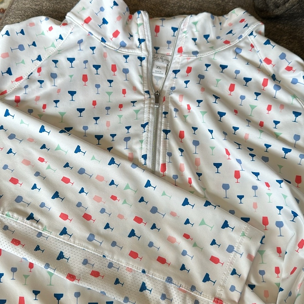 NWOT Fun Drinks 🍷🍸Lady Hagen Shirt XL - Picture 6 of 6